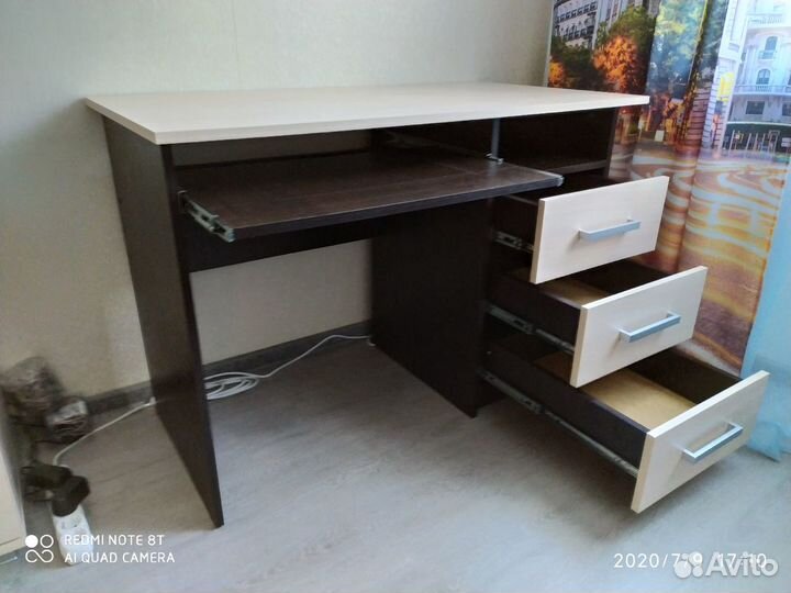Стол письменный №1