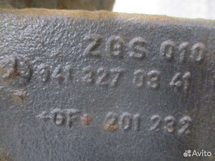 Кронштейн крепления переднего стабилизатора Merced