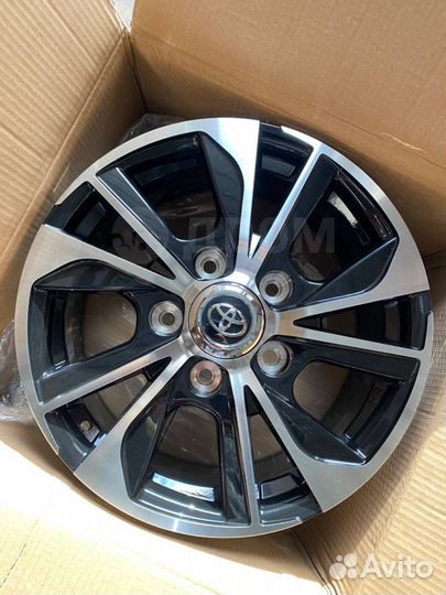 Диск литой Replica R18 5*150 Toyota LC200