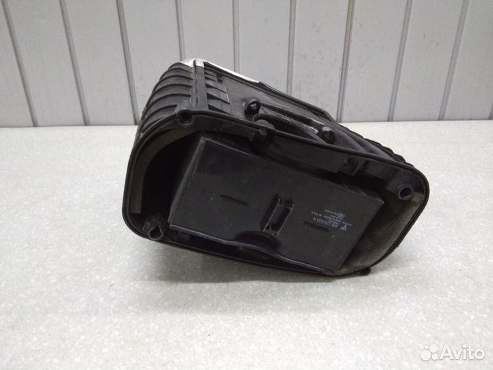 Корпус воздушного фильтра Porsche Macan 2014