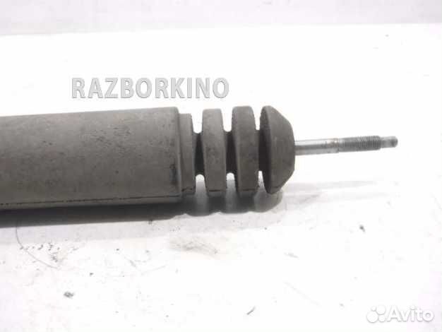 Амортизатор задний Ниссан