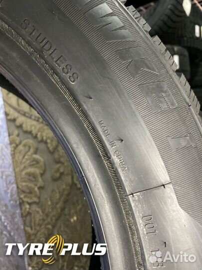 Grenlander IceHawke 1 235/55 R20 H