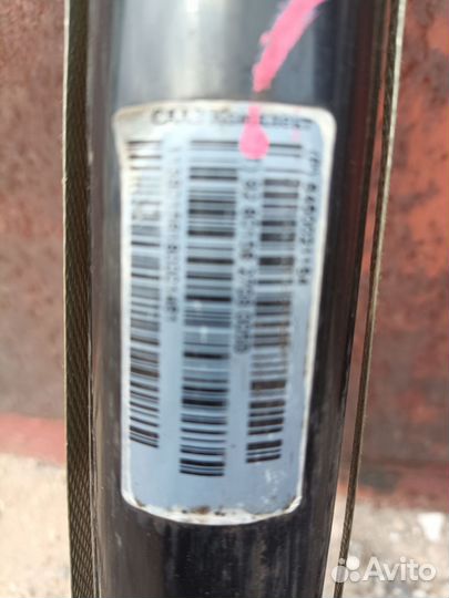 Задний амортизатор