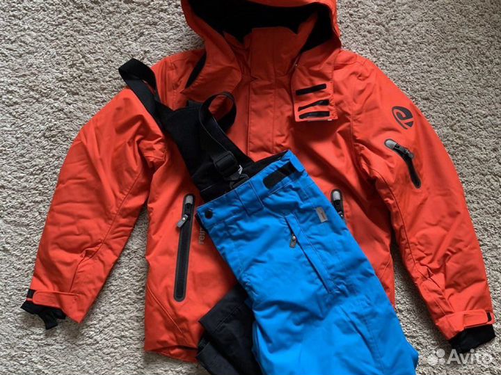 Куртка и брюки горнолыжные р.134