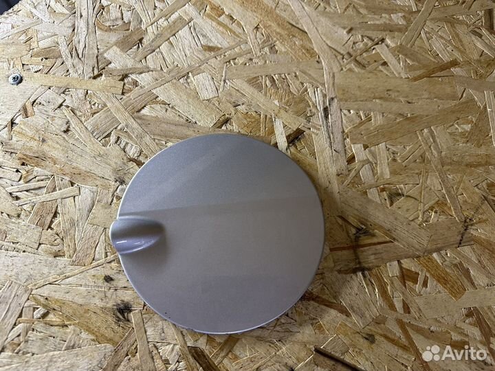 Лючек бензобака ford focus 2