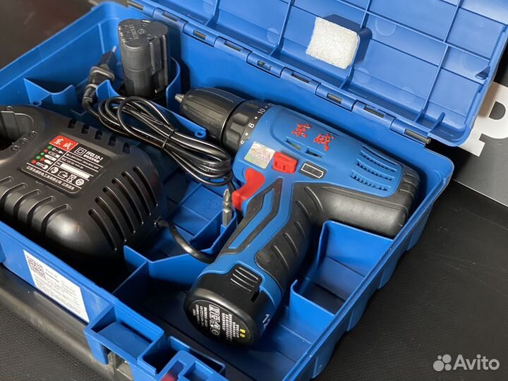 Аккумуляторная дрель-шуруповерт DongCheng 12V