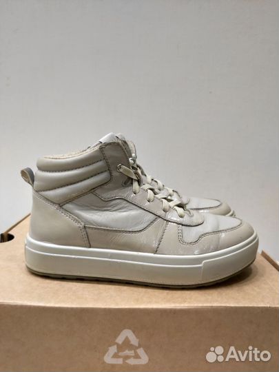 Ботинки, кеды для девочки