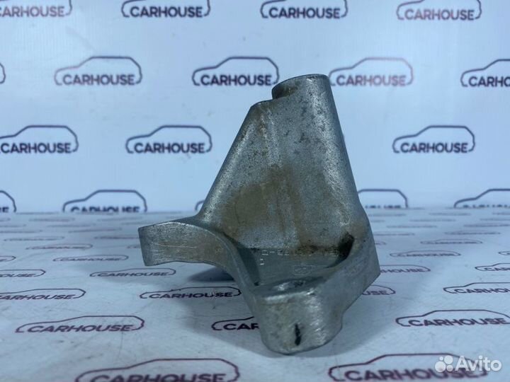 Кронштейн кпп Ford Focus 2 купе 1.6 hxdb 2007