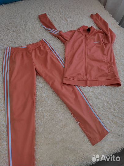 Спортивный костюм женский adidas