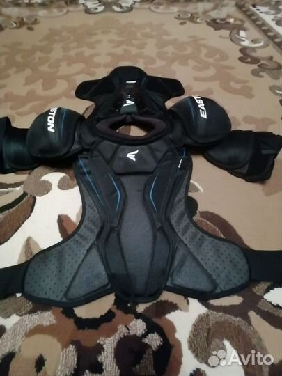 Нагрудник хоккейный взрослый easton stels 85 S
