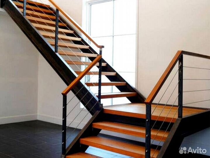 Лестница на металлическом каркасе дизайн 4183