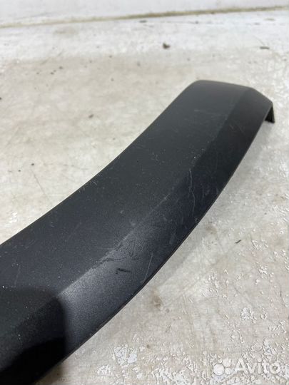 Накладка на бампер передняя левая Renault Sandero