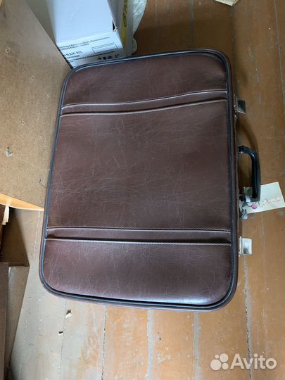 Чемоданы времен СССР