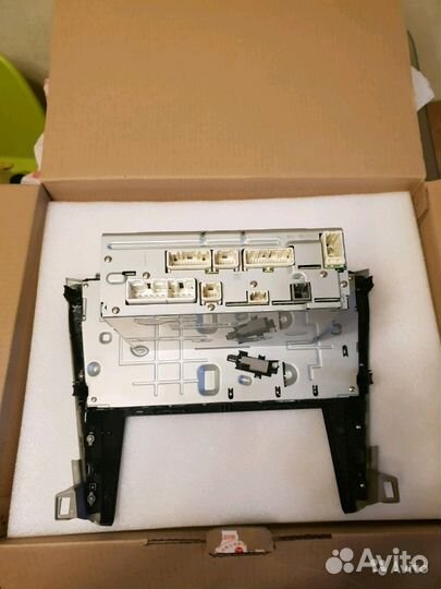 Штатное головное устройство camry 55