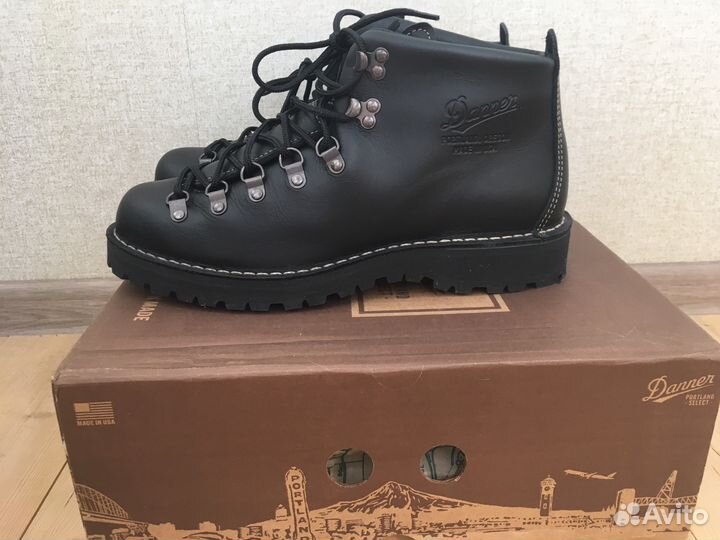 Danner mountain hot sale light ii