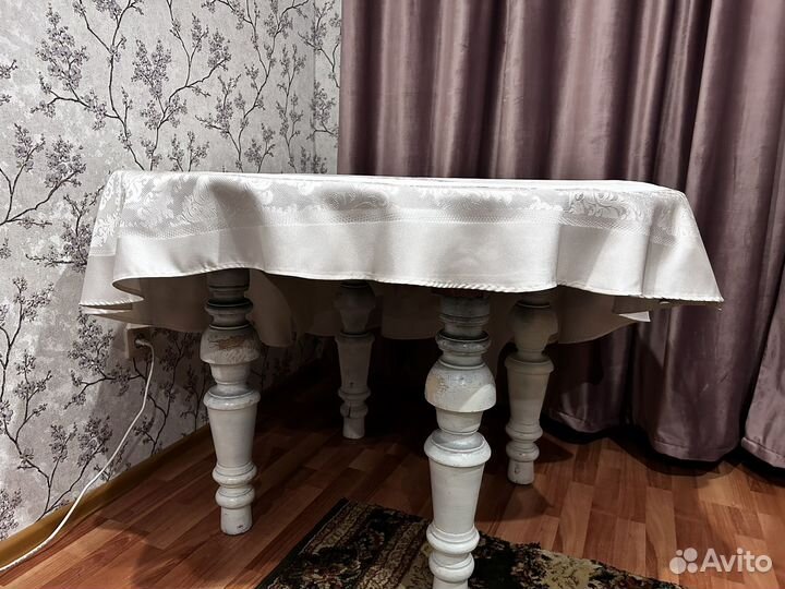 Стол старинный