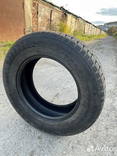 Nokian Tyres Hakkapeliitta 7 SUV 215/65 R16