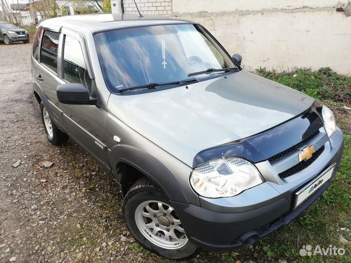 Ваз 21053. Ваз 2110 серебристо бежевый. Mazda familia 1988. Ваз 21140 2006 года фото. Авито машина кунгуре.