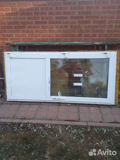 Дверь входная металлическая со стеклом