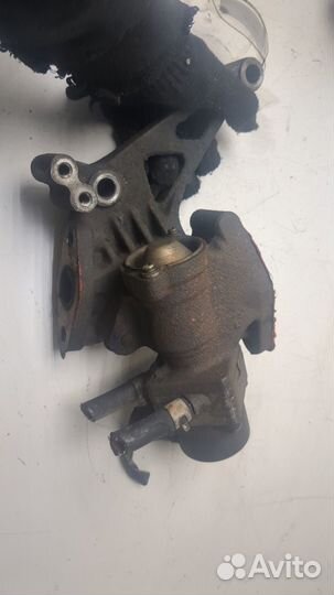 Клапан рециркуляции газов Nissan Navara, 2002