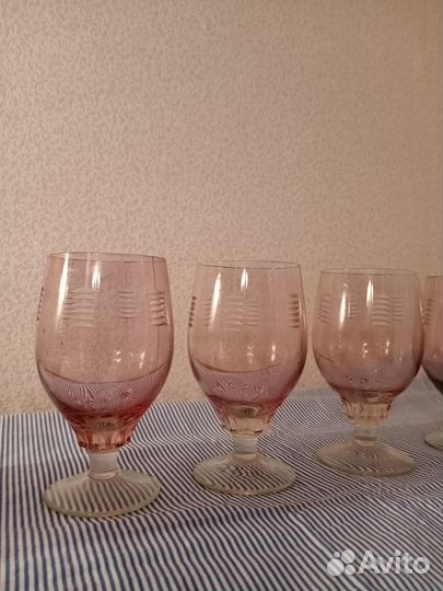 Большие фужеры из марганцевого стекла СССР 10 шт