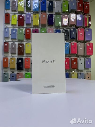 iPhone 11, 64 ГБ