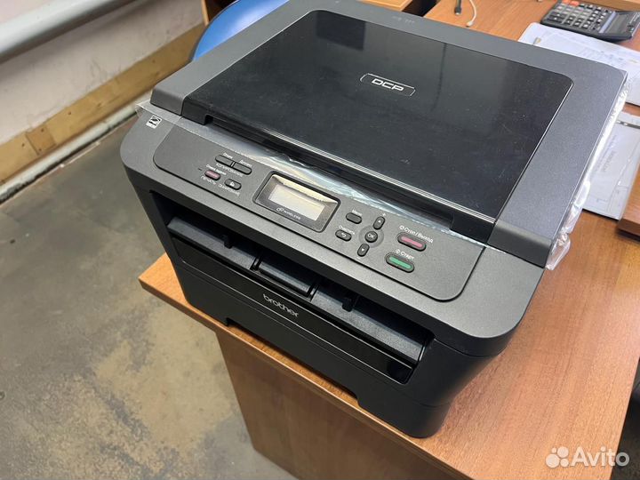 Принтер лазерный мфу Brother DCP-7070DWR