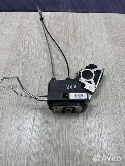 Замок передней двери KIA RIO 2 Прав