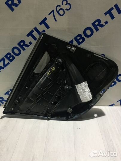 Обивка задней двери audi A4 b8