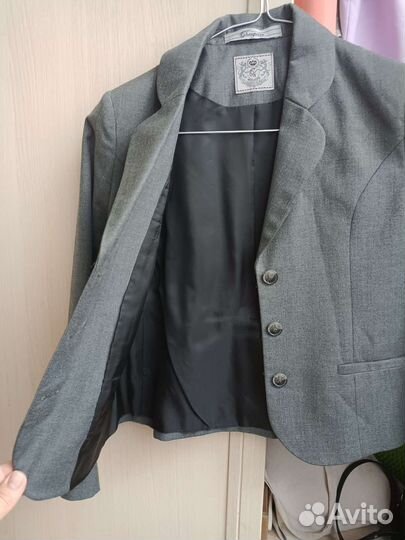 Школьный костюм