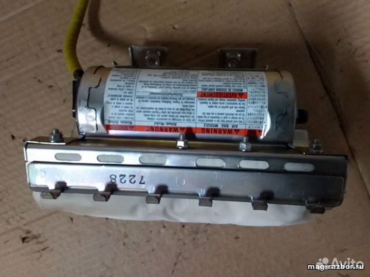 Подушка безопасности пассажира Suzuki Grand Vitara