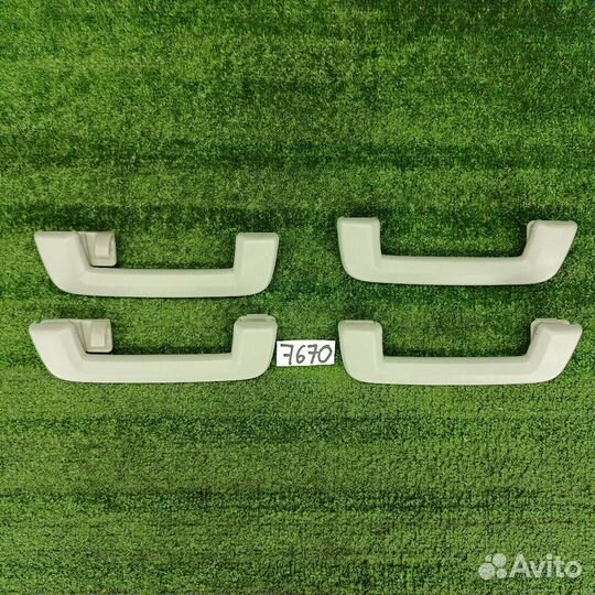 Ручка потолочная Ford Focus 2 2007 1386023