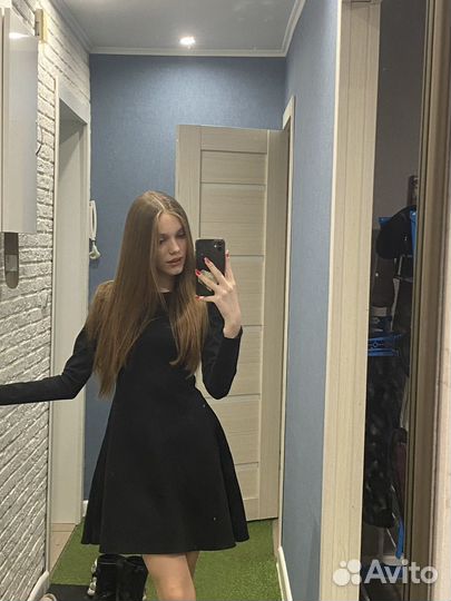 Платье черное