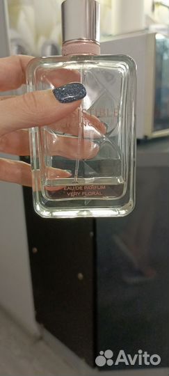 Givenchy irresistible very floral остаток от 80 мл