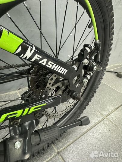 Велосипед горный подростковый