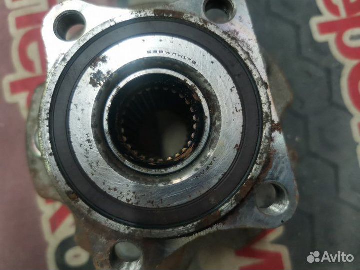 Ступица Toyota RAV4