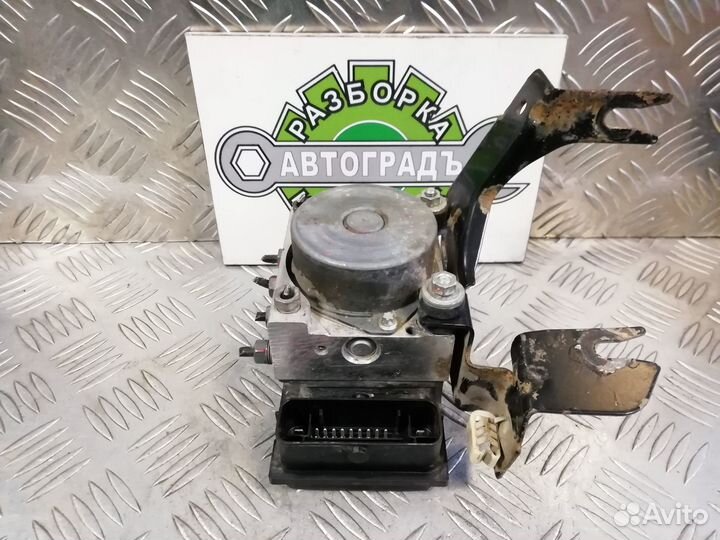 Блок ABS Renault Duster 2.0 4WD 2013г