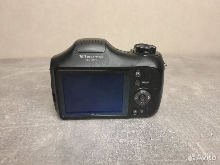 Продаю Цифровой фотоаппарат Sony