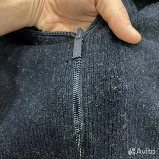 Женский свитер Levis