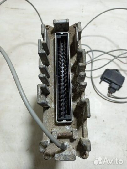 Эбу блок управления двигателем Volkswagen