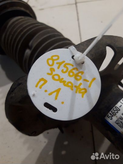 Амортизатор подвески передний левый