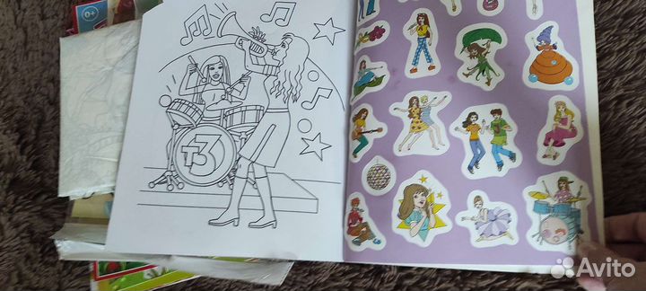 Журналы и раскраски