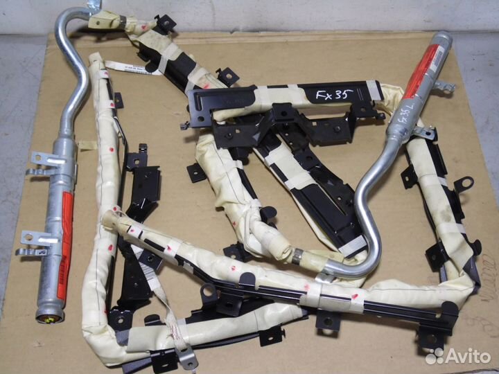 Шторка безопасности левая и правая Инфинити фх FX