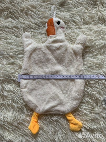 Полотенце-гусь махровое на петельке для рук детям