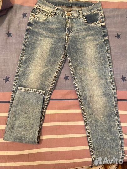 Джинсы