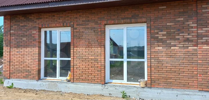 Дом 98 м² на участке 5 сот.