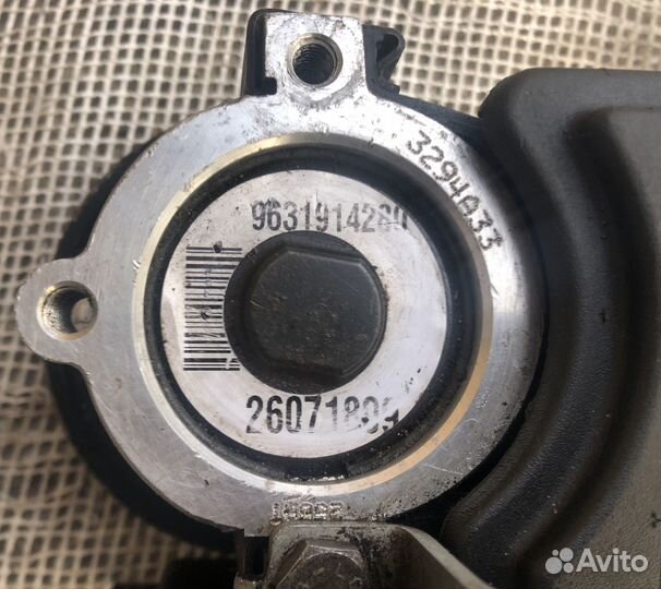 Пежо Ситроен 2,0 HDI насос гур