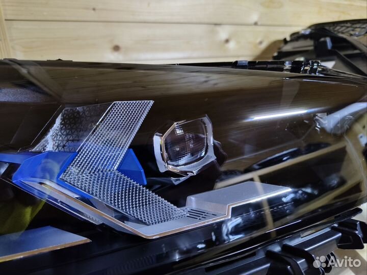 Фары на BMW G05 X5 Рестайлинг Laser
