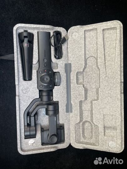 Стабилизатор для смартфона Zhiyun Smooth 4 черный