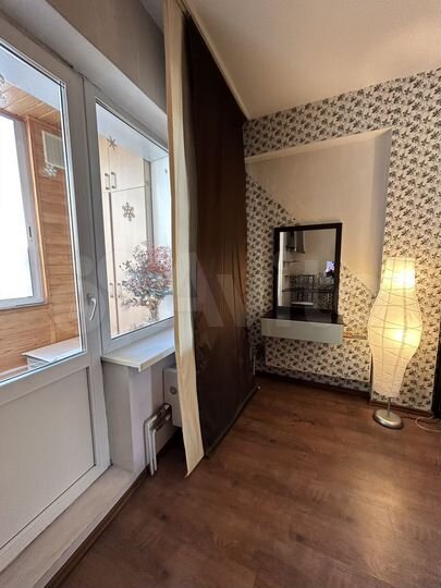 2-к. квартира, 56 м², 3/10 эт.